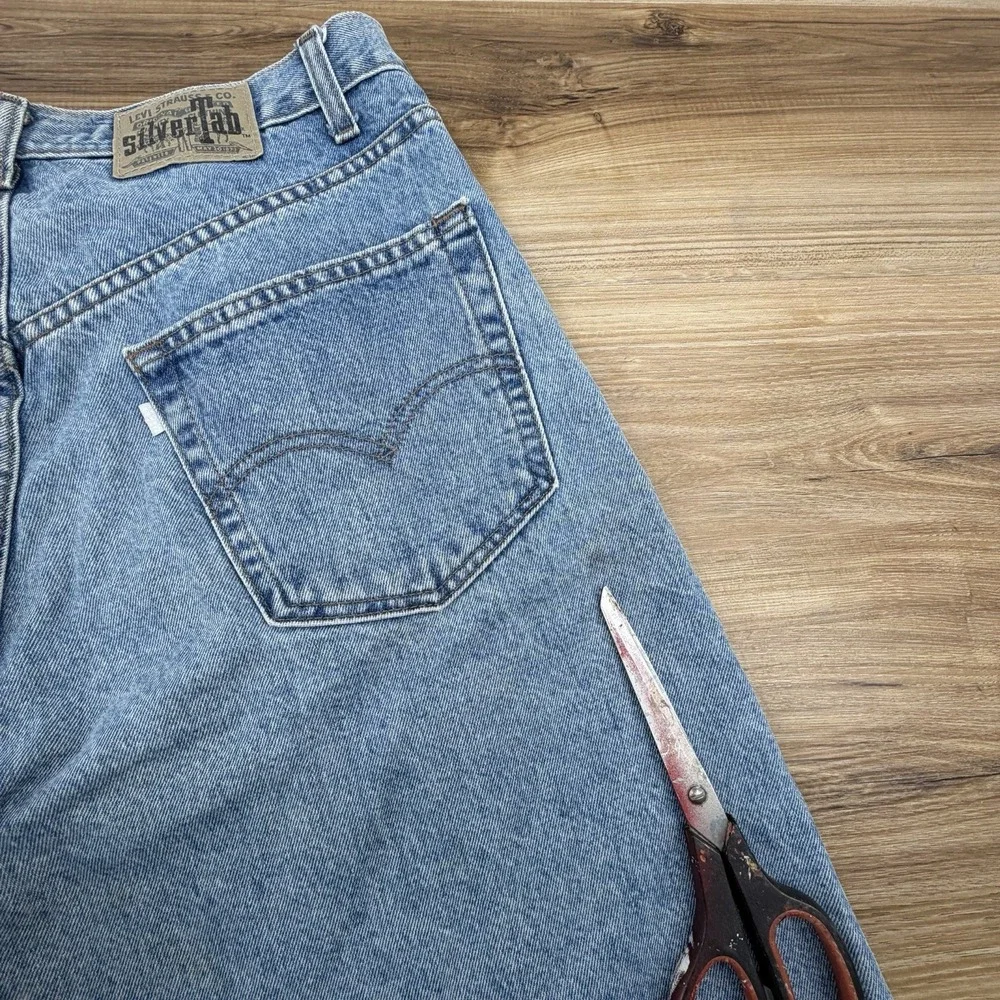 Vintage Levis Silver Tab Baggy Jean Shorts Mens 34 Blue 12